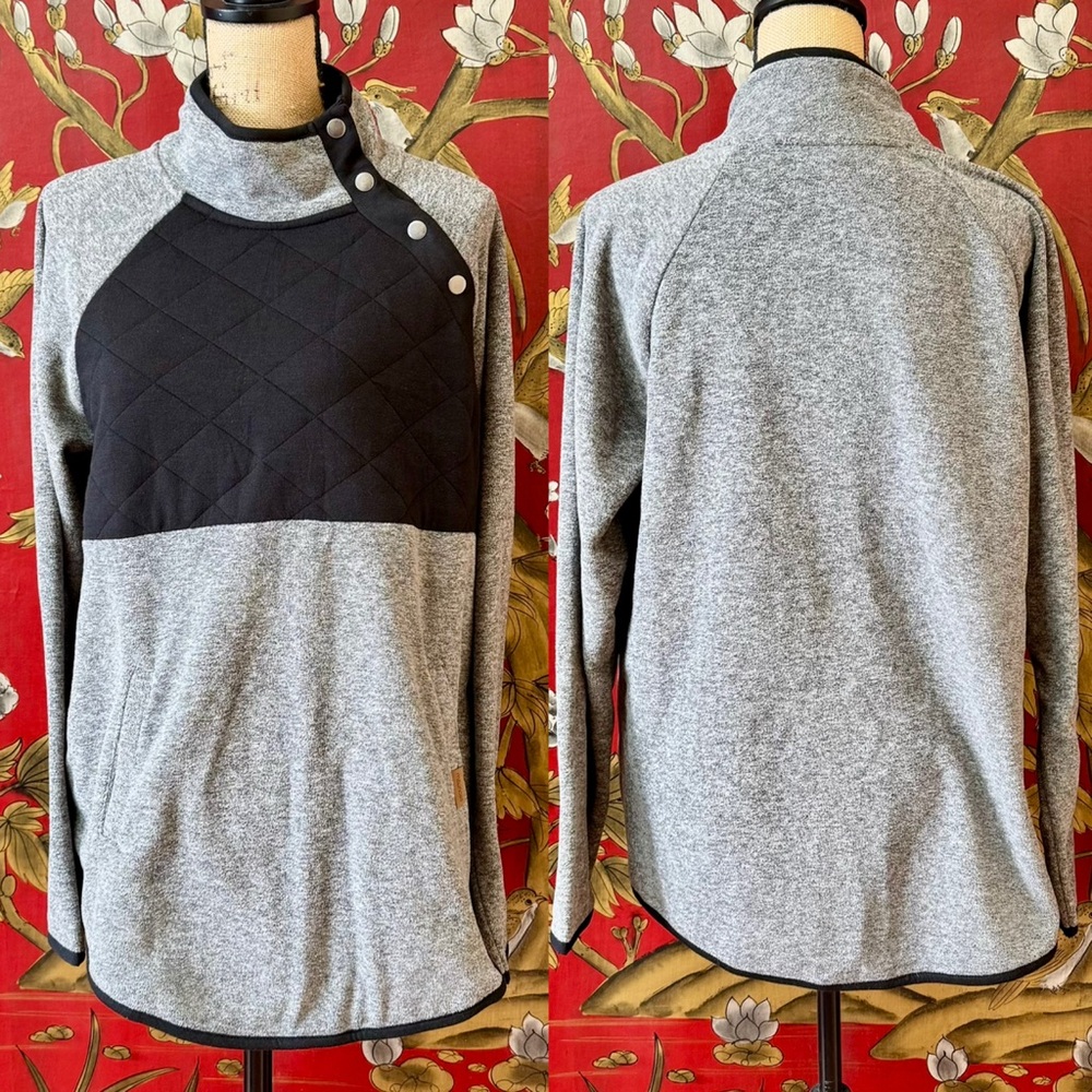 Women’s “Maurices” Quarter-button Fleece Top | #W44 - Picture 2 of 11